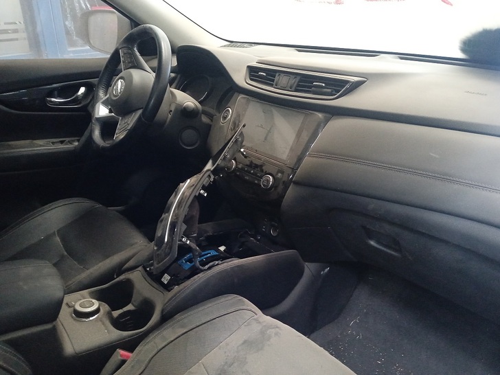  Nissan XTRAIL 2015    EN DESARME